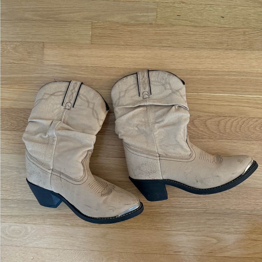 Leather cowgirl boots
